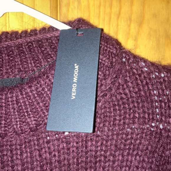 Vero Moda Sweater - Picture 3 of 5